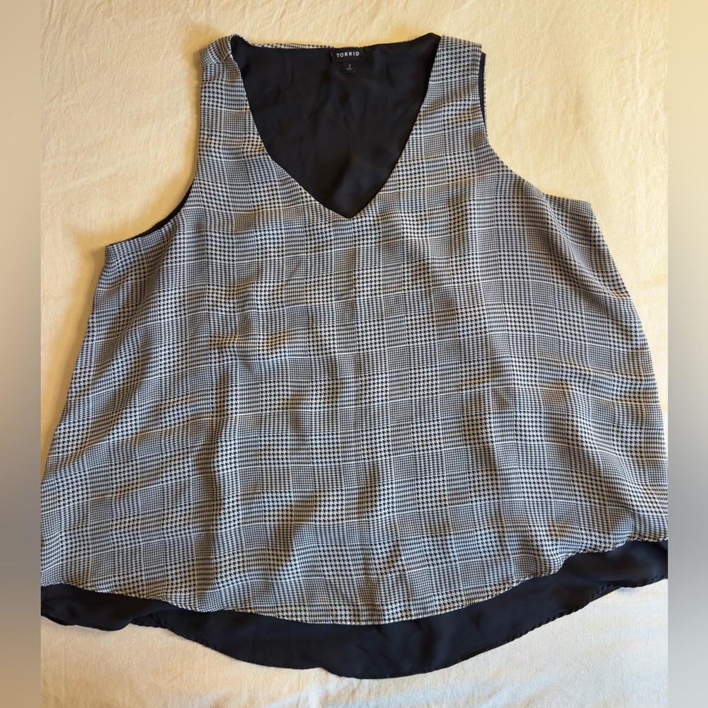 Torrid Black and White Checkered Sleeveless Top
